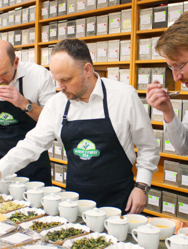 Stephen Gieschke, center